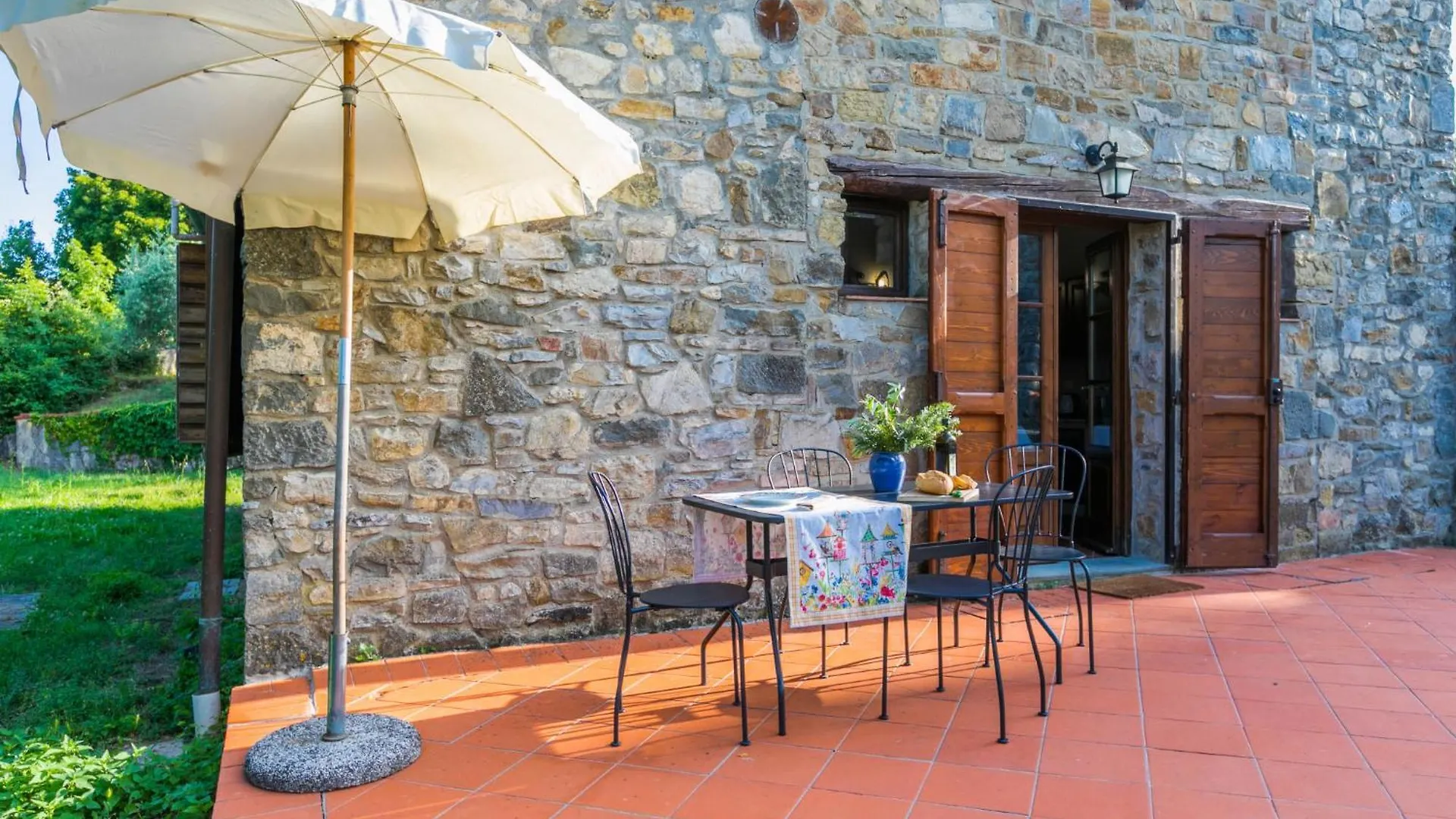 Holiday Home Cerretino - Tettoia By Interhome Castellina in Chianti